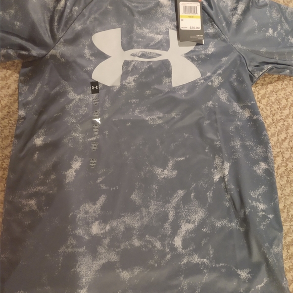 Under Armour youth shirts - Picture 3 of 3